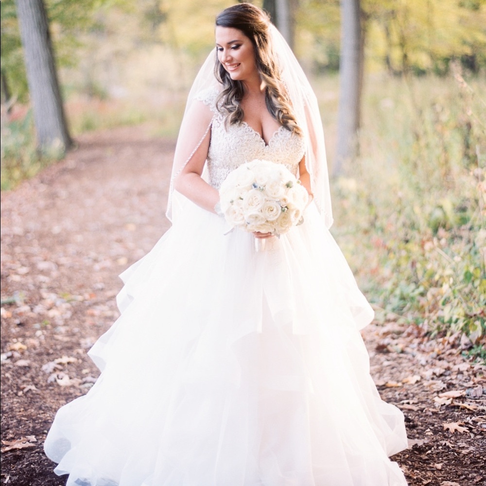 Martina Liana bridal gown, true princess dress!